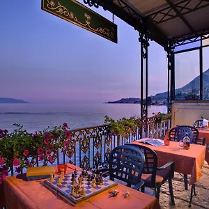 Garnì Riviera Hotel